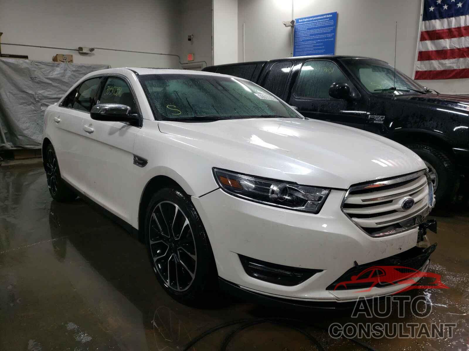 FORD TAURUS 2018 - 1FAHP2J81JG128972