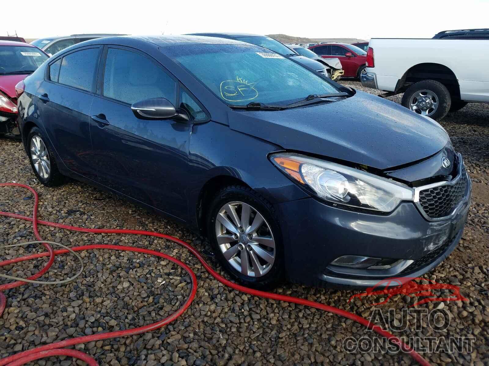 KIA FORTE 2016 - KNAFX4A69G5507960