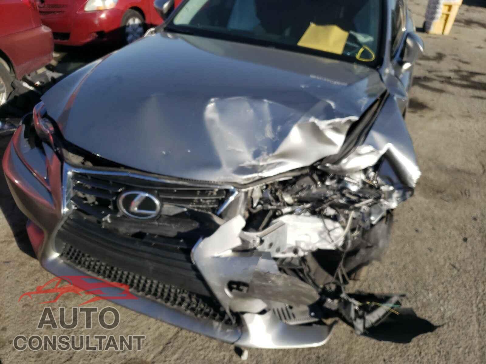 LEXUS IS 2016 - JTHBA1D24G5015281