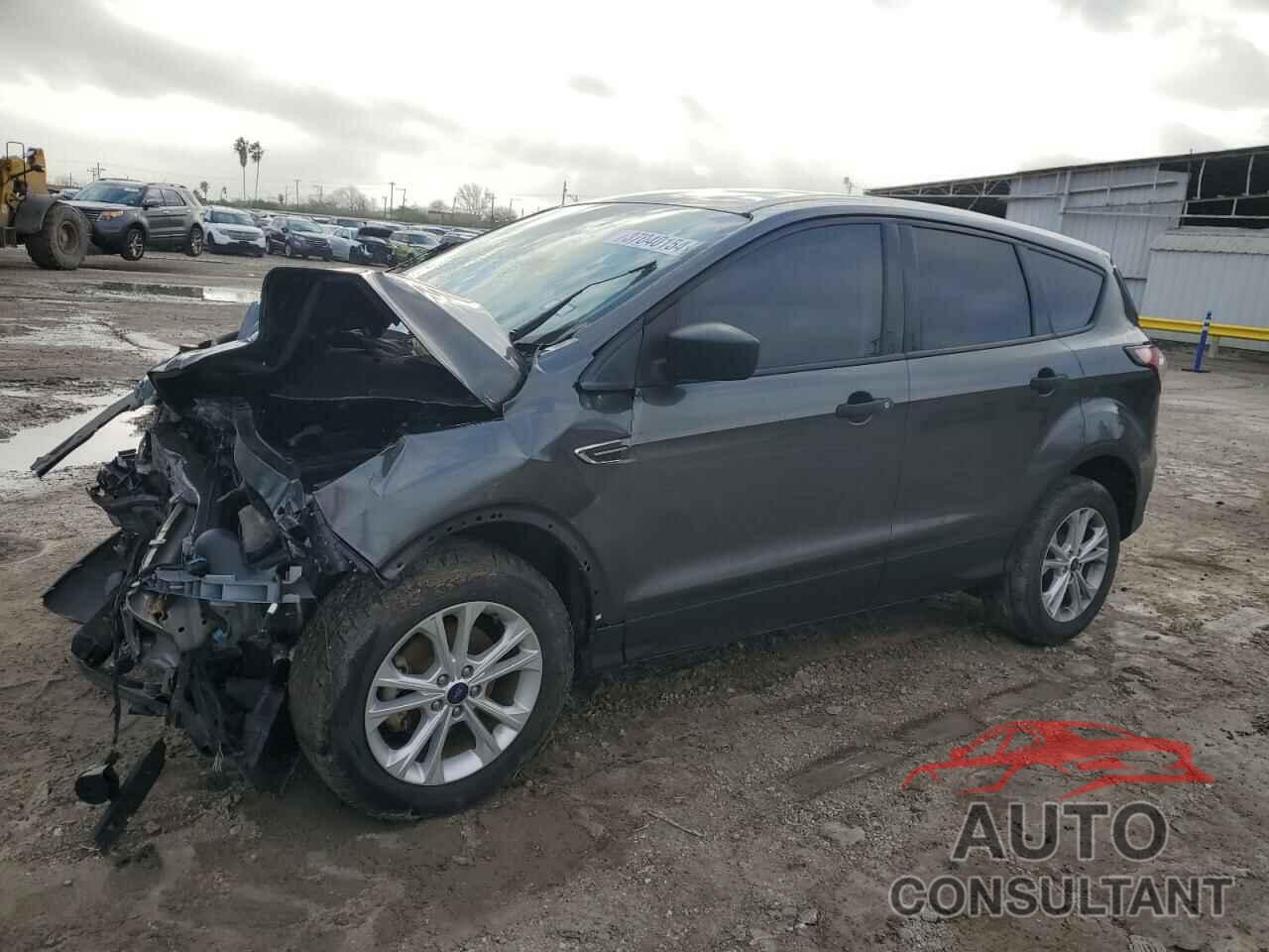 FORD ESCAPE 2018 - 1FMCU0F7XJUB42139