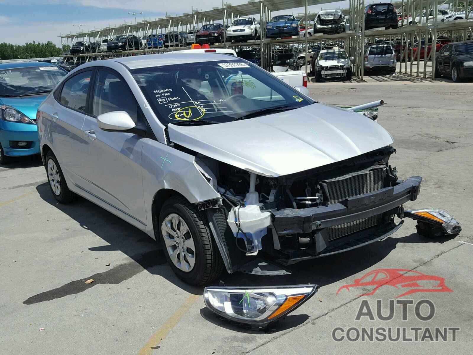 HYUNDAI ACCENT 2016 - KMHCT4AE4GU039579