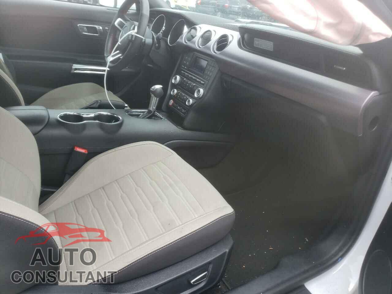 FORD MUSTANG 2016 - 1FA6P8TH7G5207512