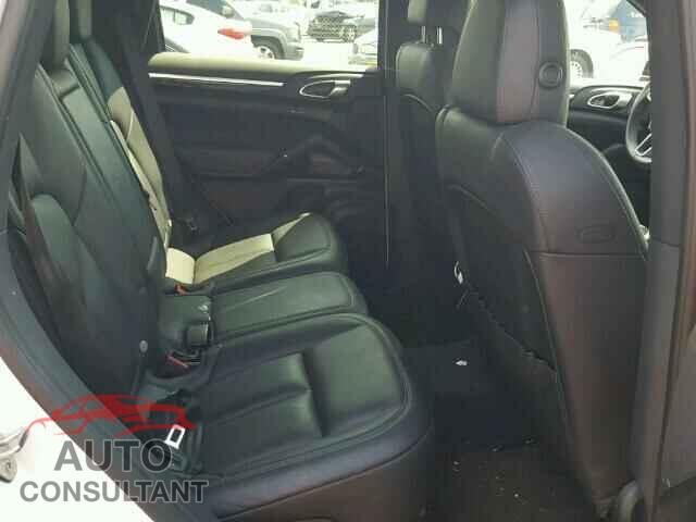PORSCHE CAYENNE 2016 - WP1AA2A23GKA37490