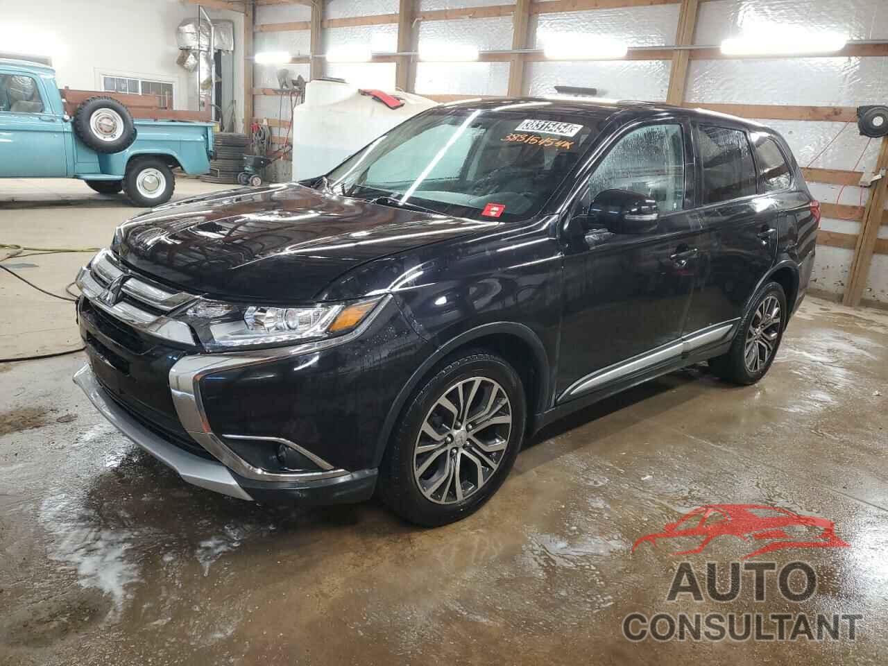 MITSUBISHI OUTLANDER 2018 - JA4AZ3A31JZ003582
