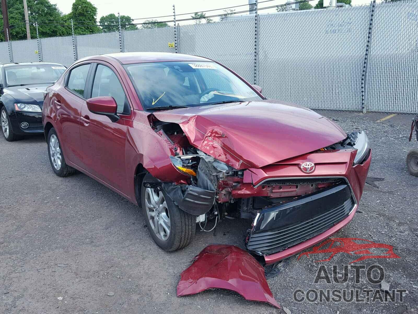 TOYOTA YARIS 2017 - 3MYDLBYV7HY156799
