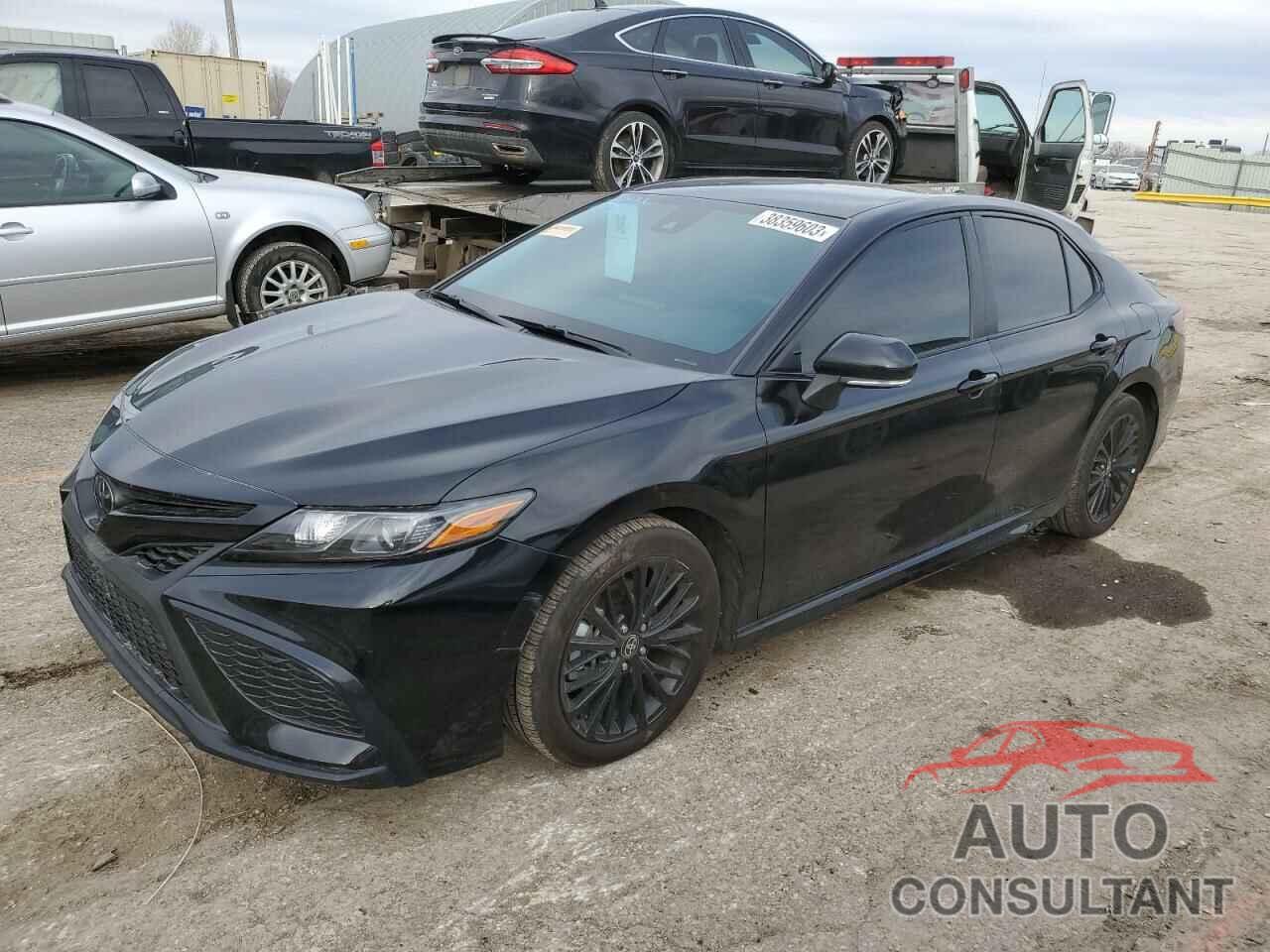 TOYOTA CAMRY 2022 - 4T1G11BK5NU067477