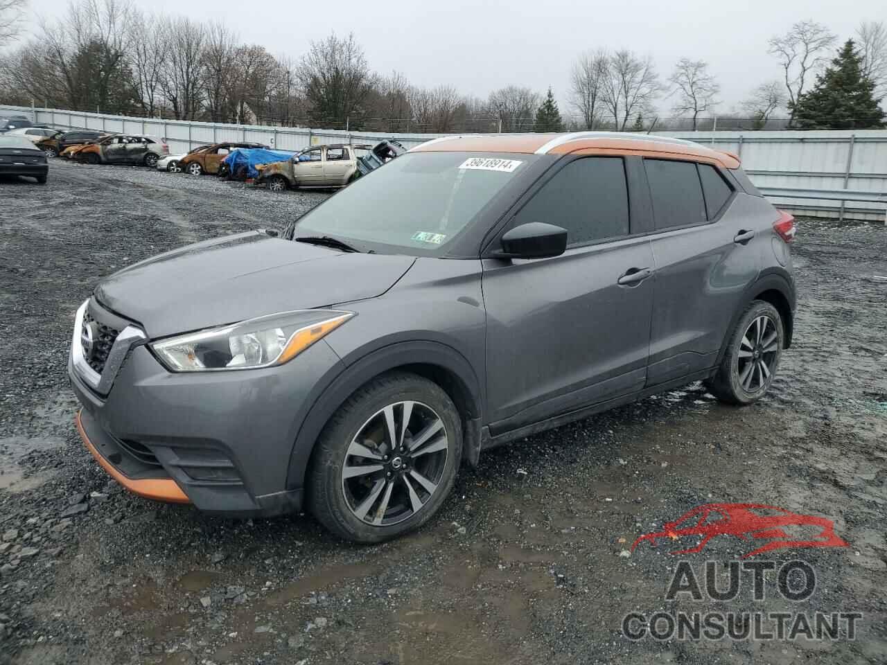 NISSAN KICKS 2018 - 3N1CP5CU2JL522205