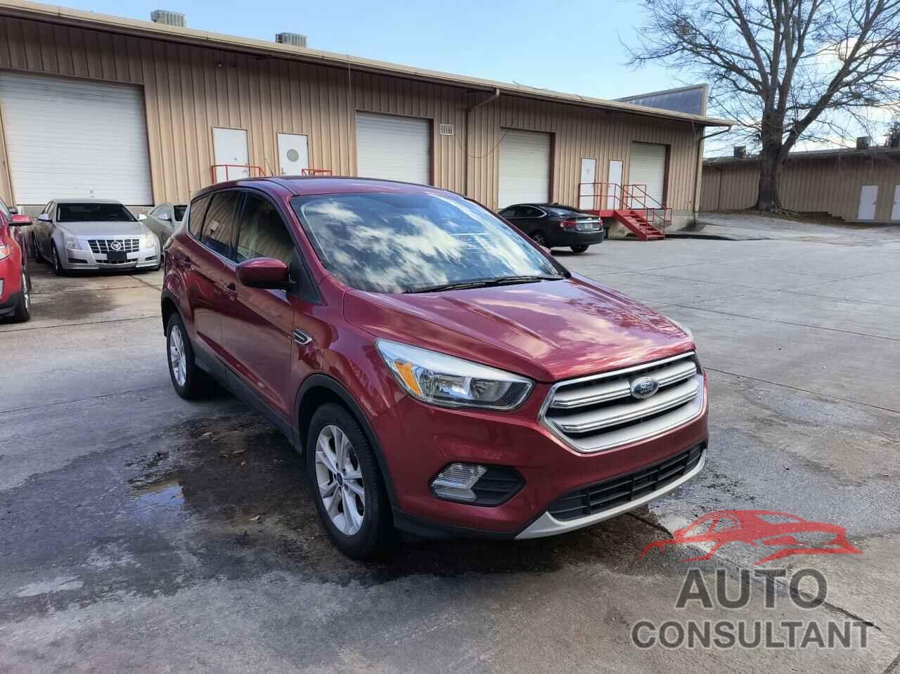 FORD ESCAPE 2017 - 1FMCU0GDXHUC38934