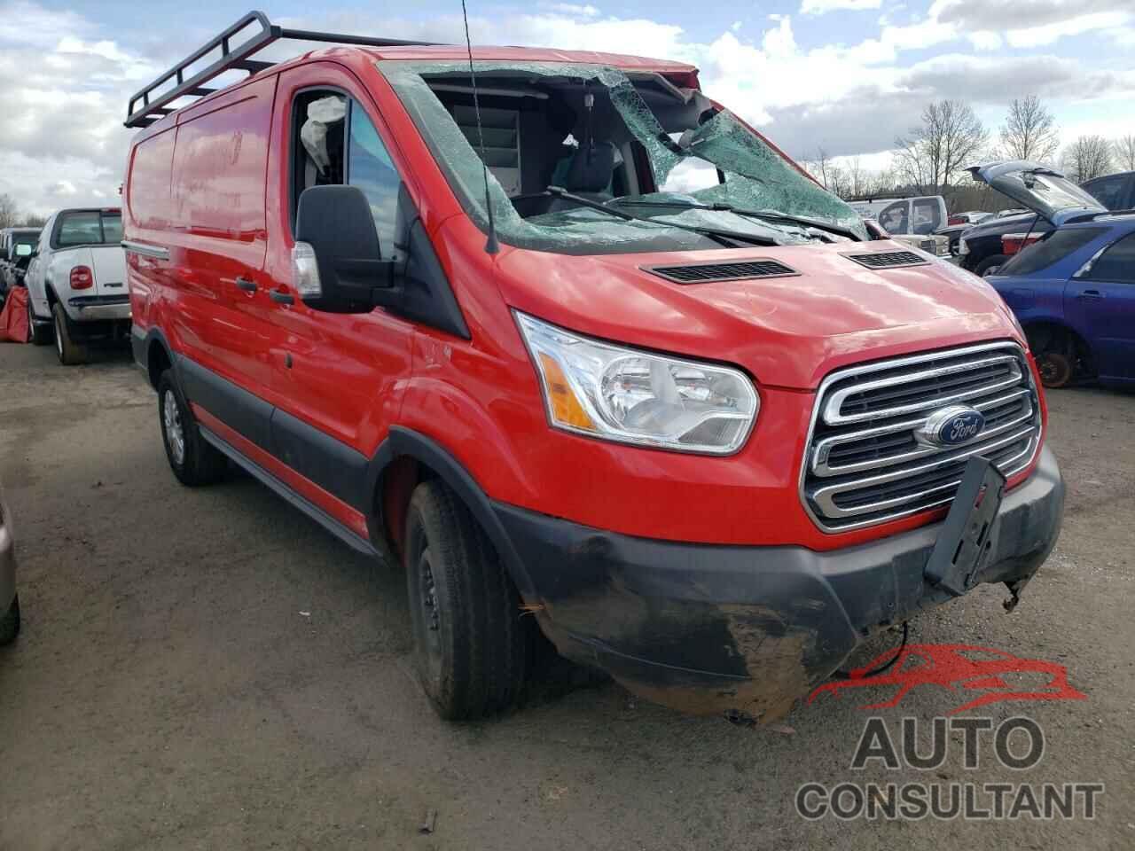 FORD TRANSIT CO 2018 - 1FTYR1YM8JKA32917