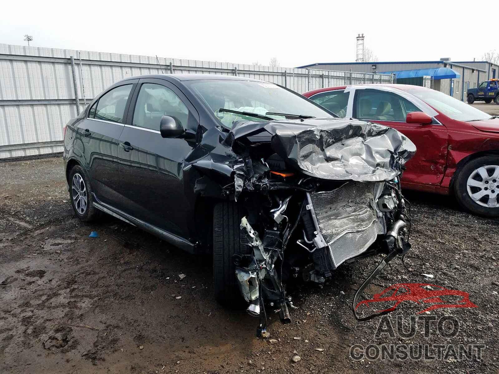 CHEVROLET SONIC 2019 - SHHFK7H44JU238424