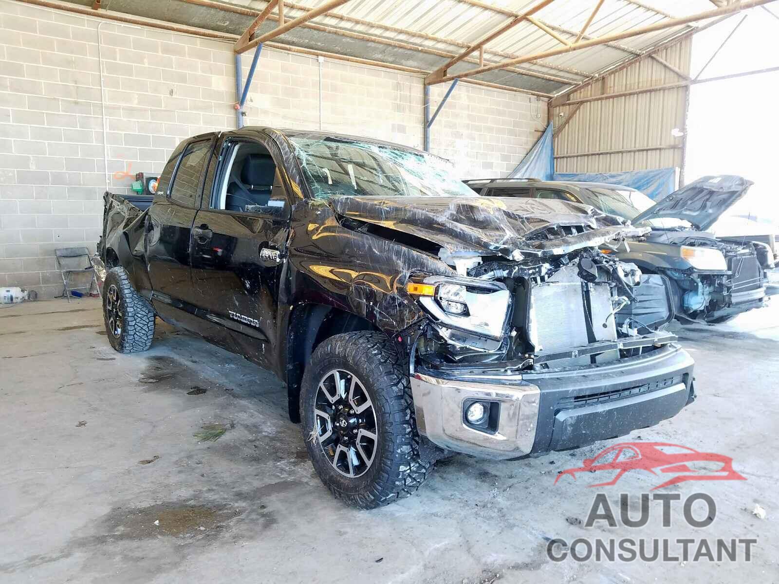 TOYOTA TUNDRA 2020 - 5TFUY5F19LX905727