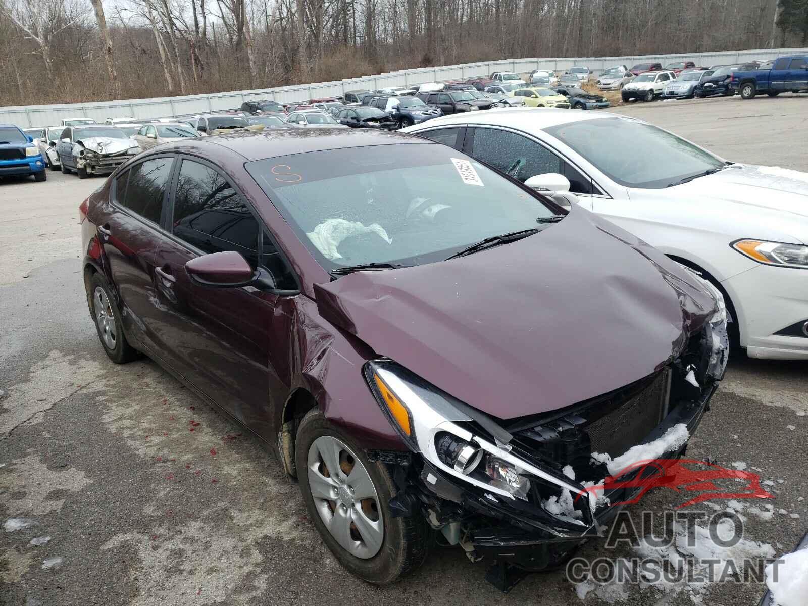 KIA FORTE 2017 - 3KPFK4A74HE018365