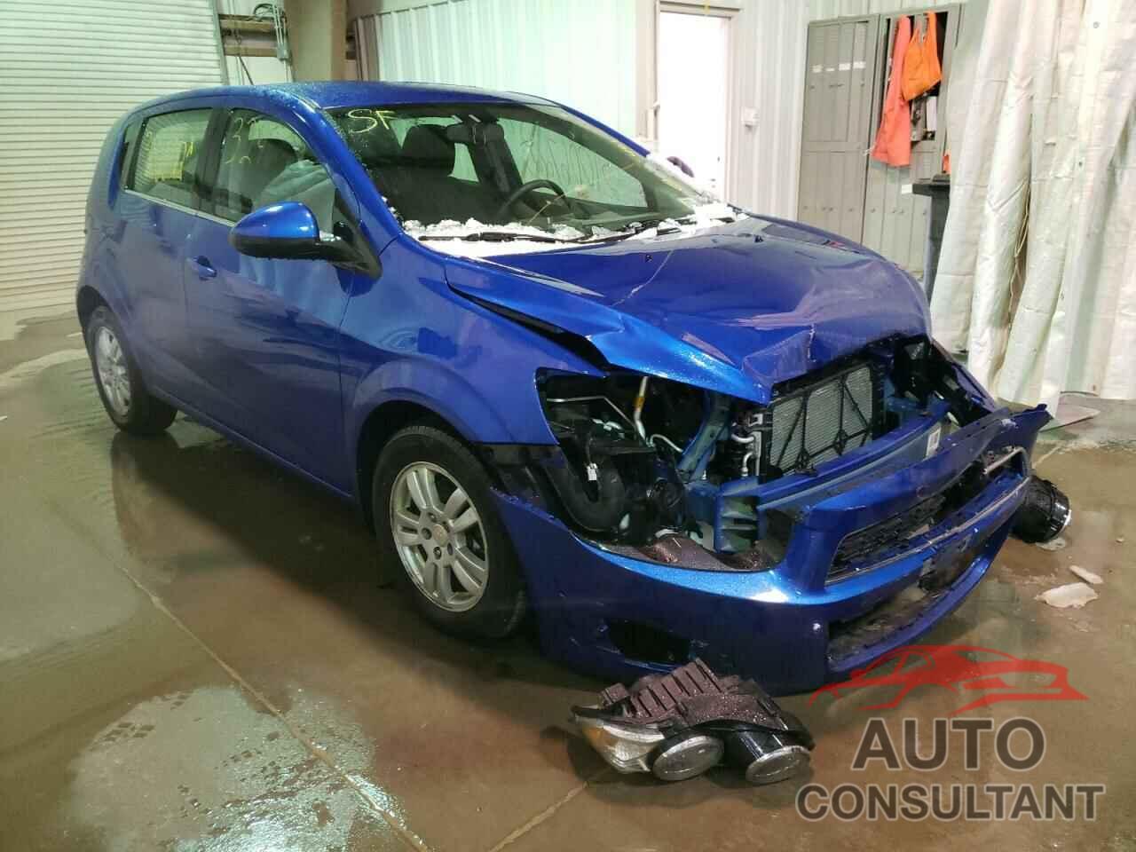 CHEVROLET SONIC 2016 - 1G1JC6SG7G4176287