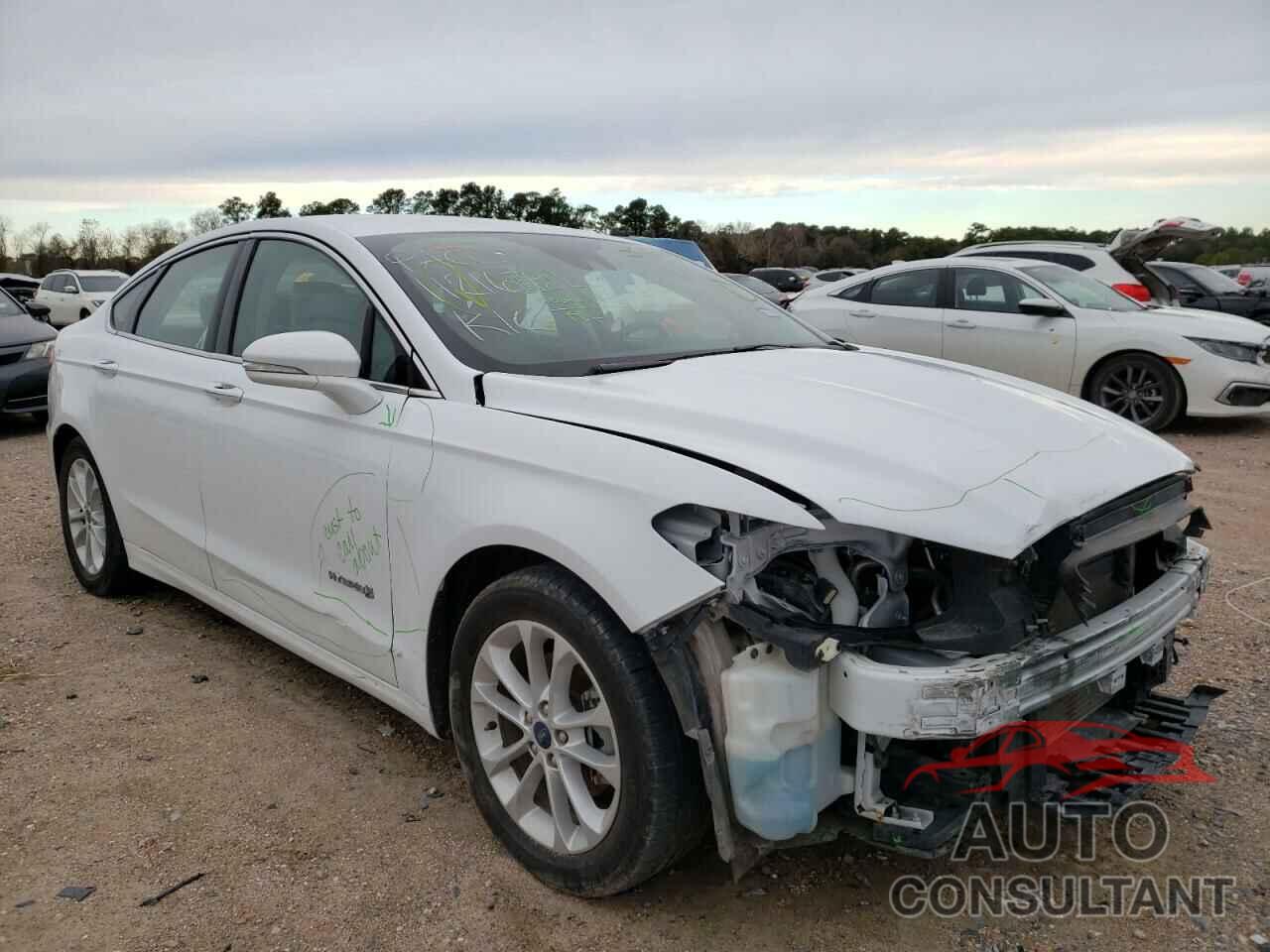 FORD FUSION 2019 - 3FA6P0MU0KR123941