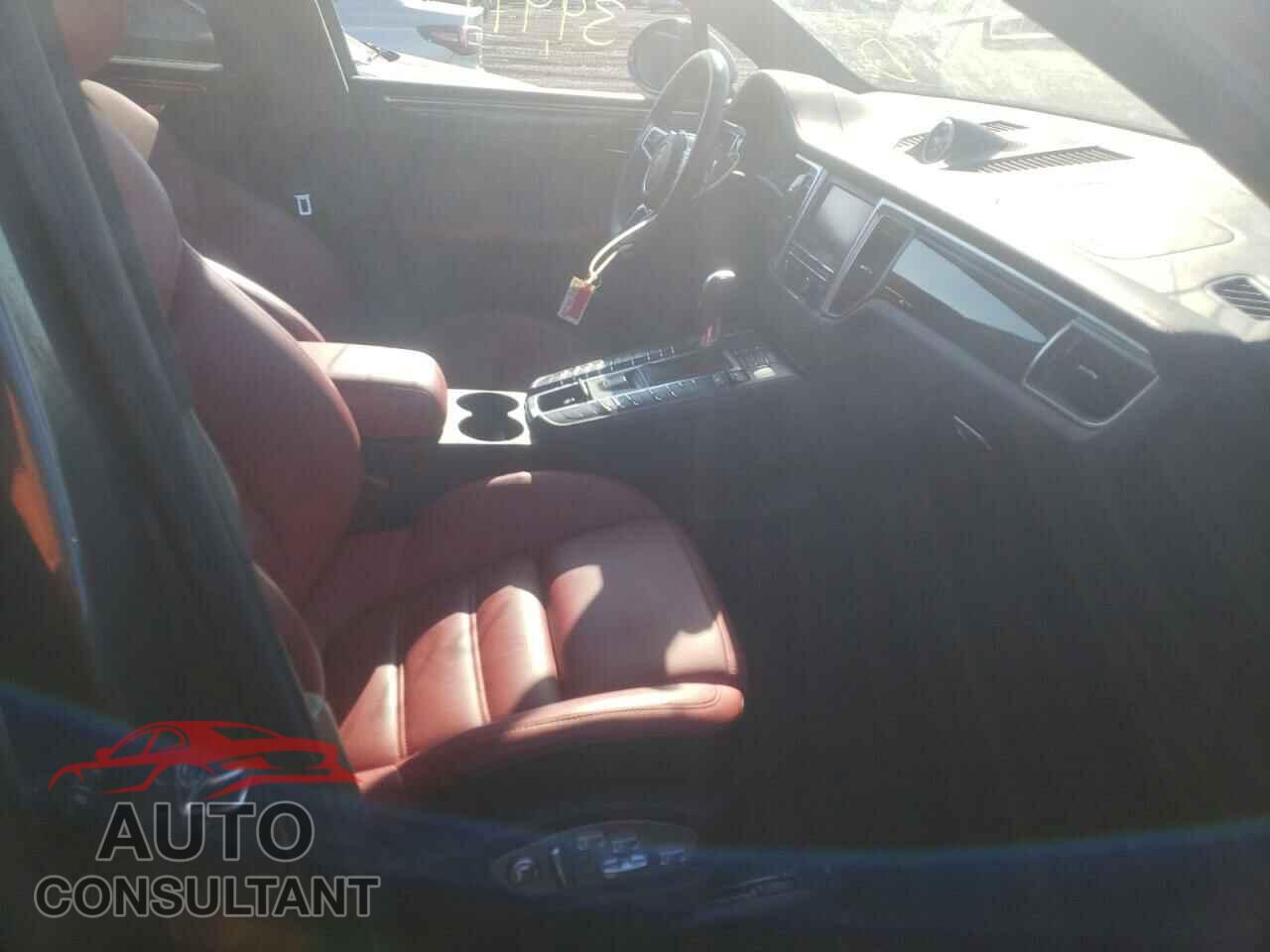 PORSCHE MACAN 2016 - WP1AF2A54GLB92930