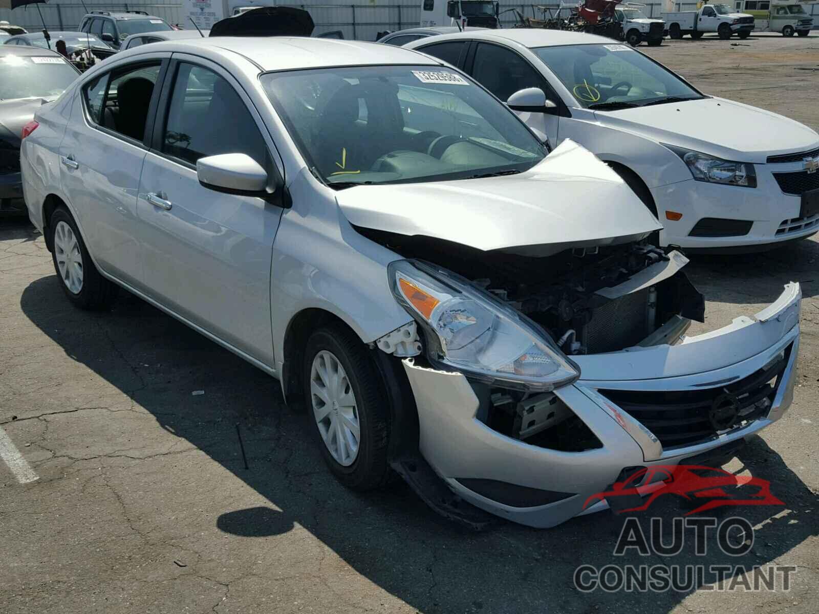NISSAN VERSA 2015 - 3N1CN7AP2FL871712
