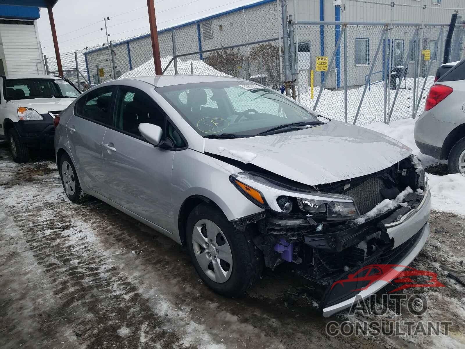 KIA FORTE 2018 - 3KPFK4A75JE190930