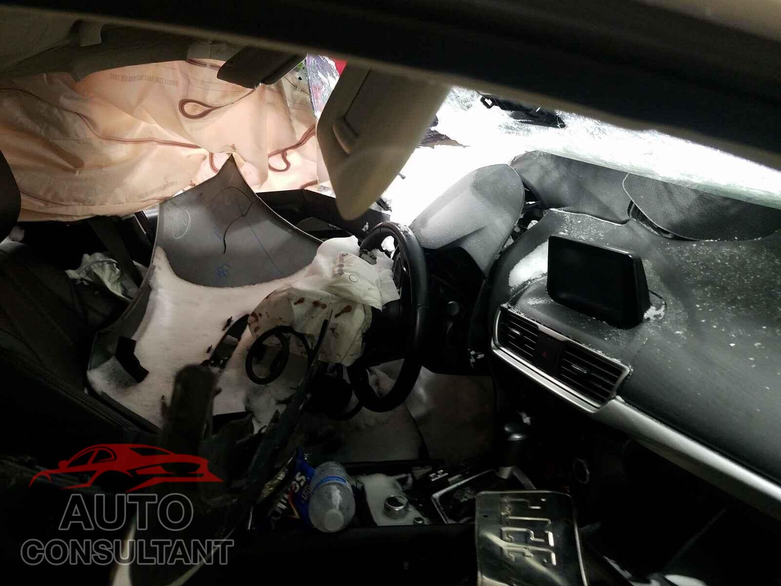MAZDA 3 2017 - 3MZBN1V73HM108656
