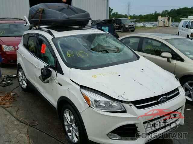 FORD ESCAPE 2016 - 1FMCU9J96GUB12433