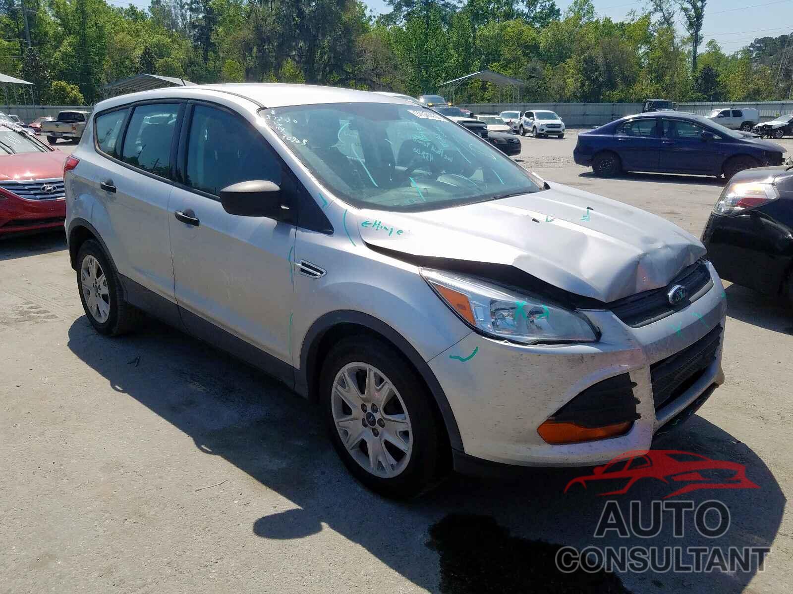FORD ESCAPE 2016 - 1FMCU0F78GUB87895