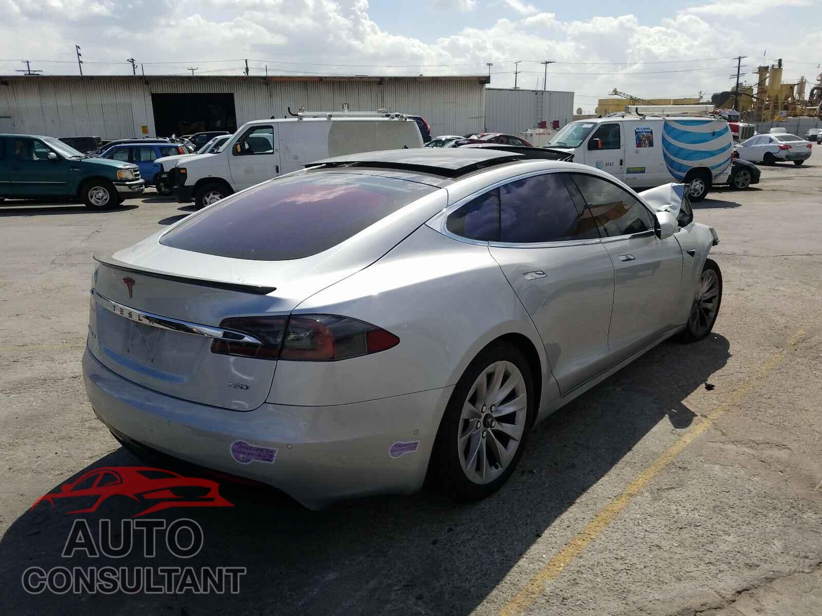 TESLA MODEL S 2017 - 5YJSA1E20HF201383