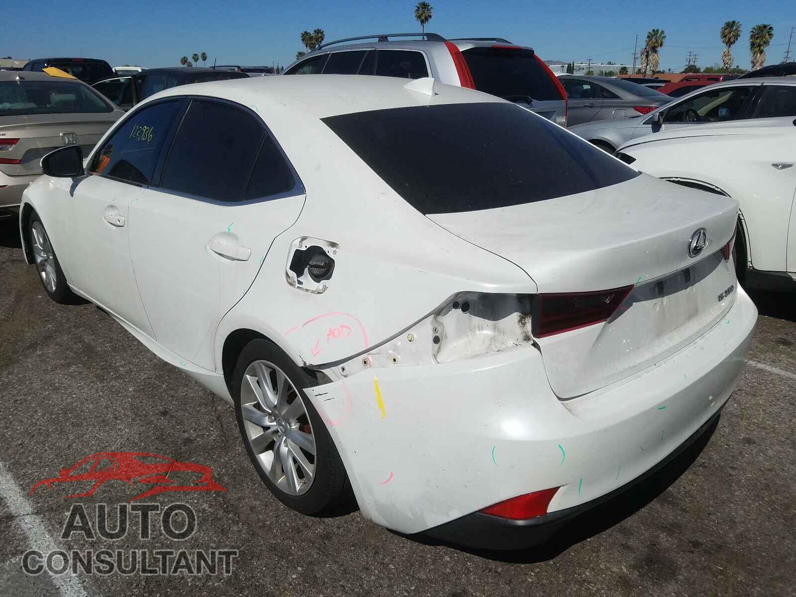 LEXUS IS 2014 - JTHBF1D23E5035293