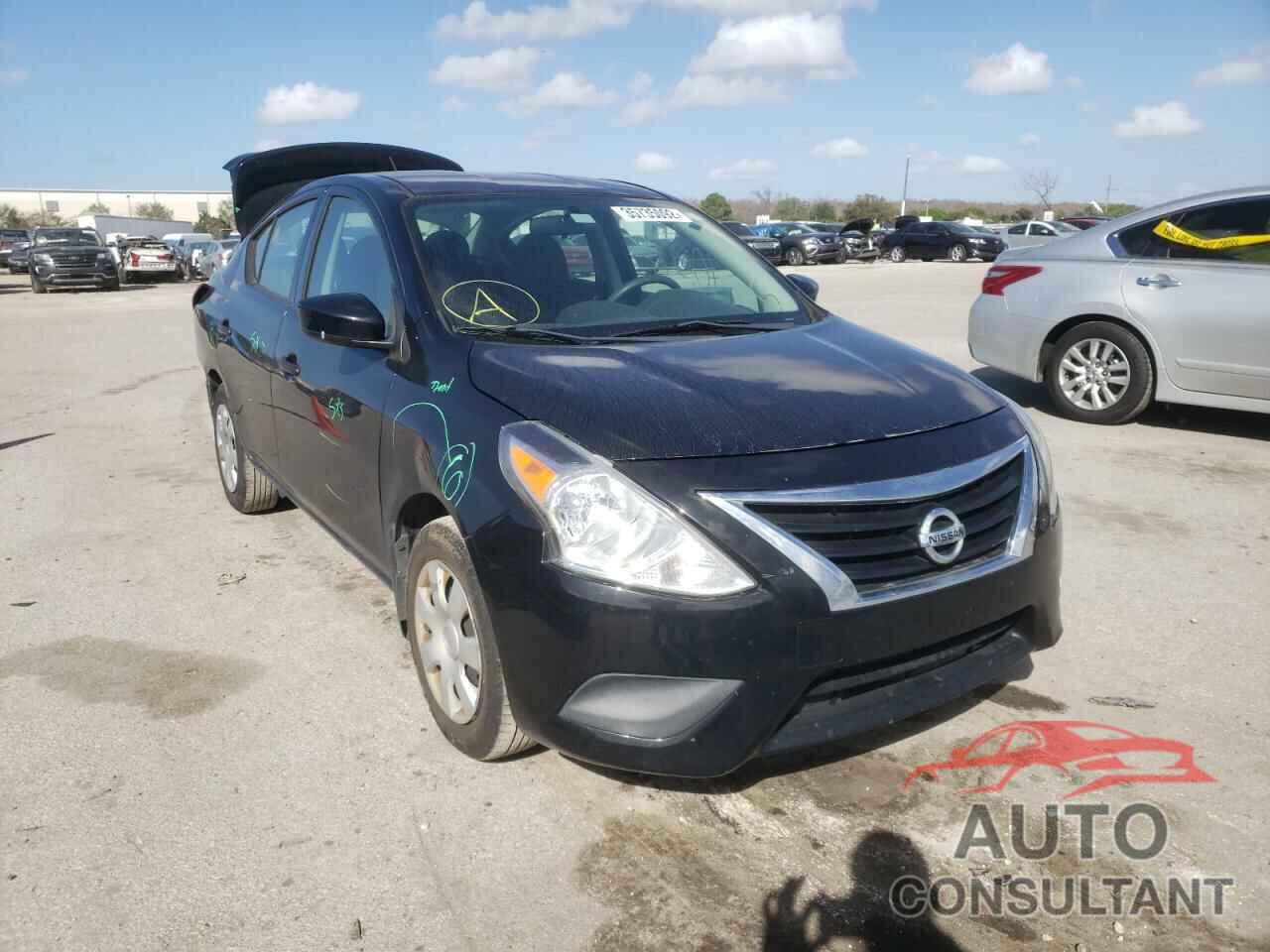 NISSAN VERSA 2017 - 3N1CN7AP6HL821804