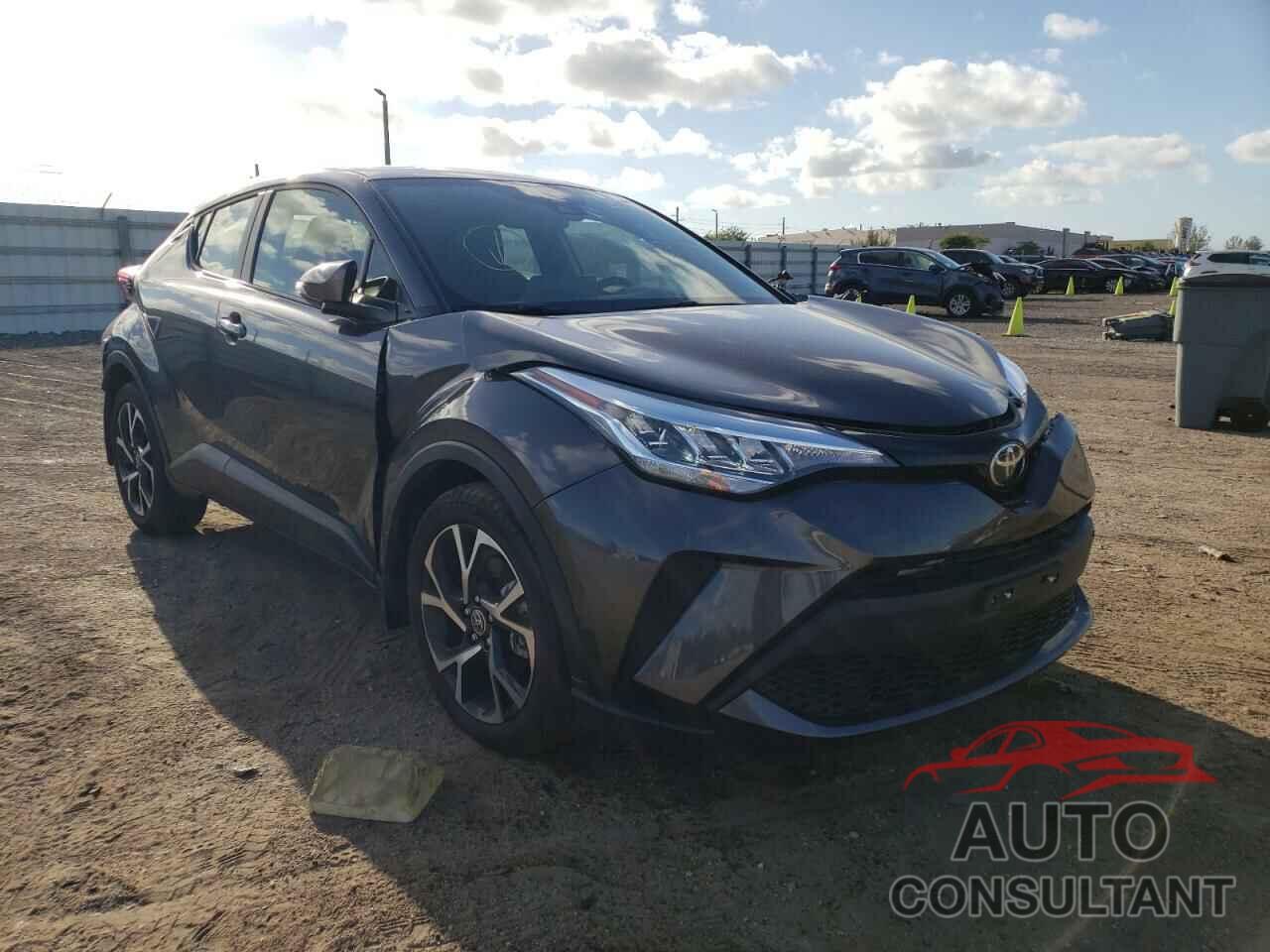 TOYOTA C-HR 2021 - JTNKHMBX8M1124080