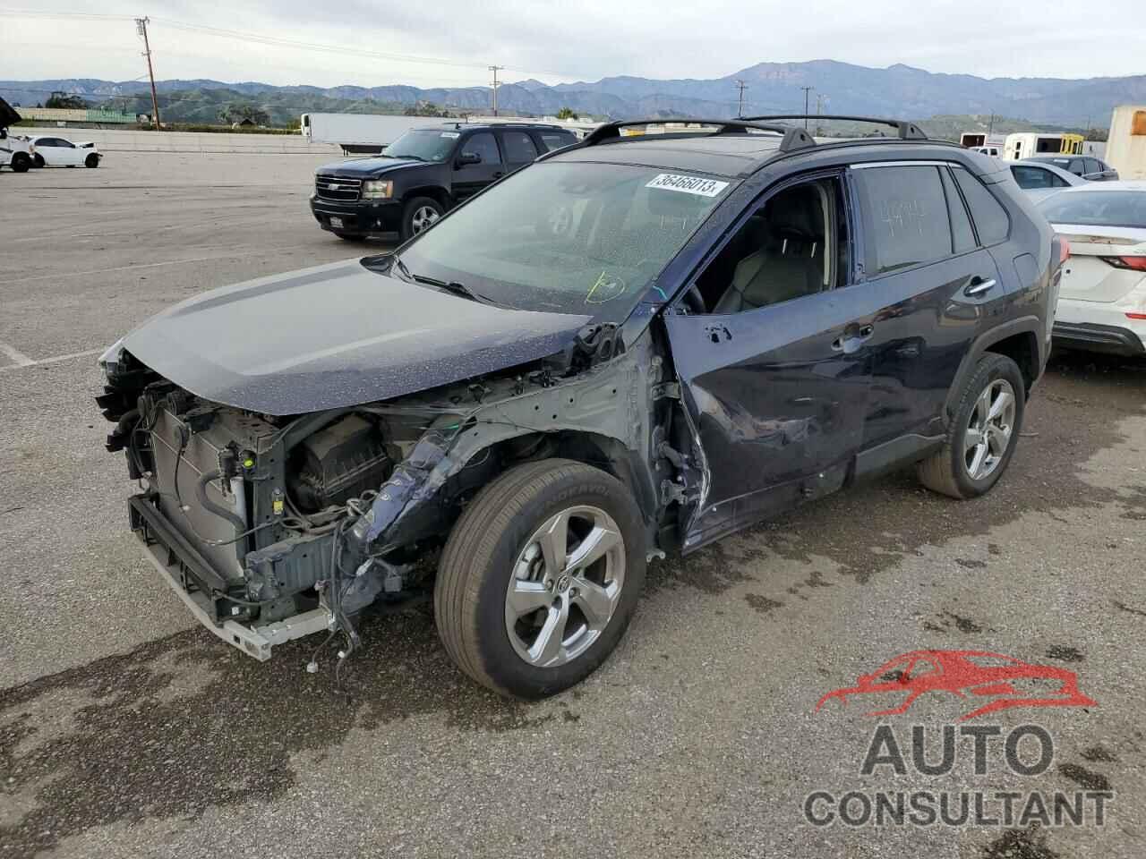 TOYOTA RAV4 2020 - JTMDWRFVXLD055916