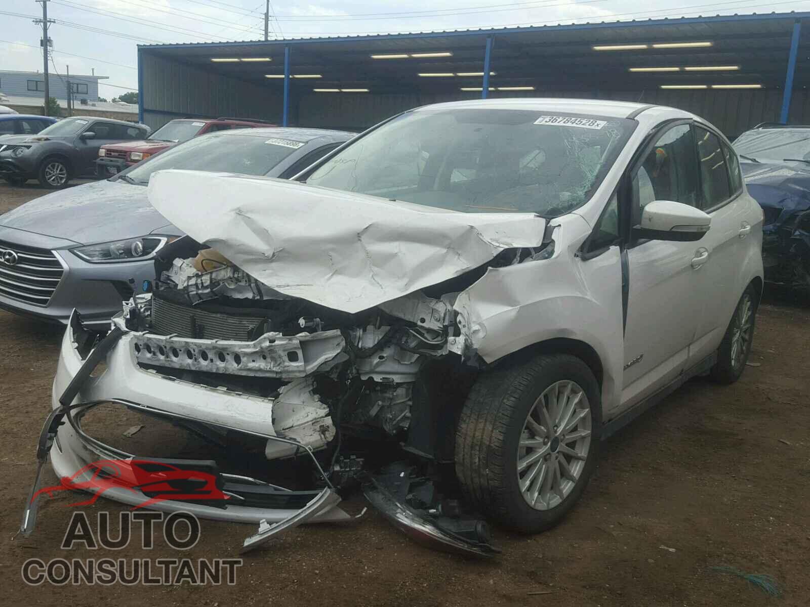 FORD CMAX 2016 - 1FADP5AU3GL117680