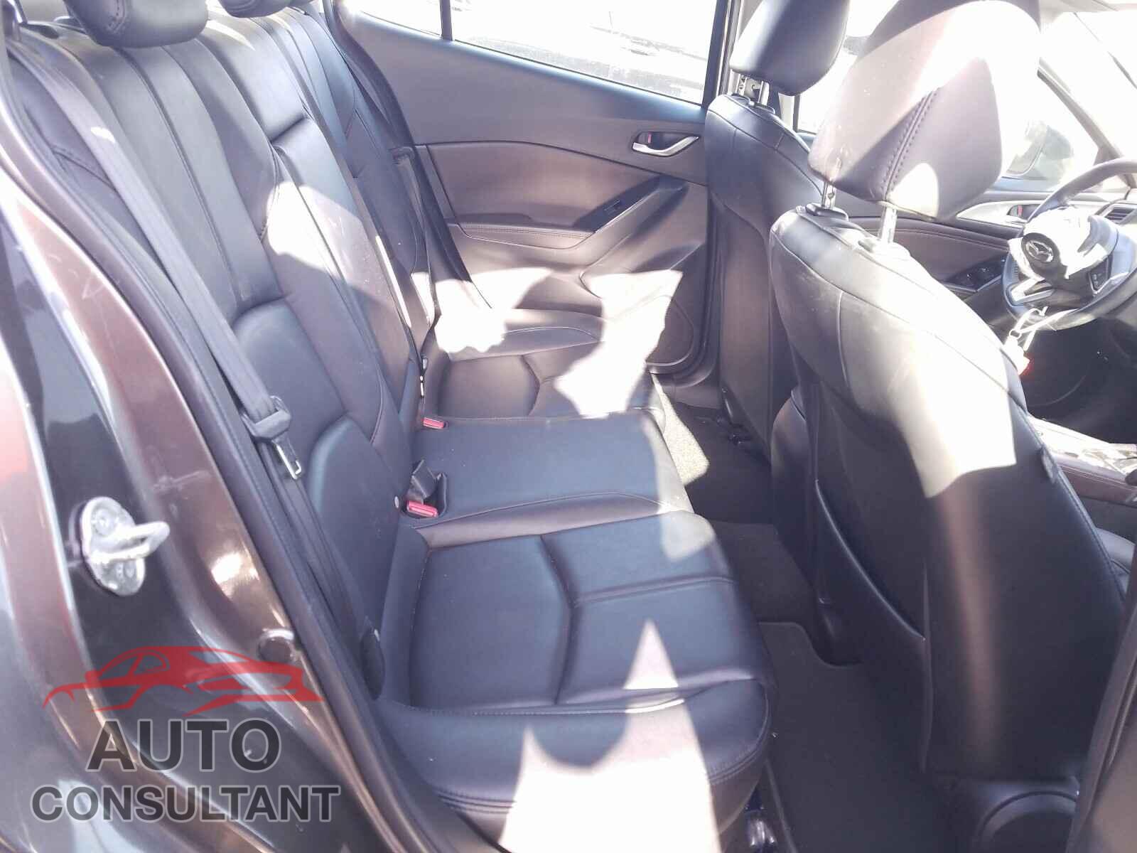 MAZDA 3 2017 - 3MZBN1V73HM126350