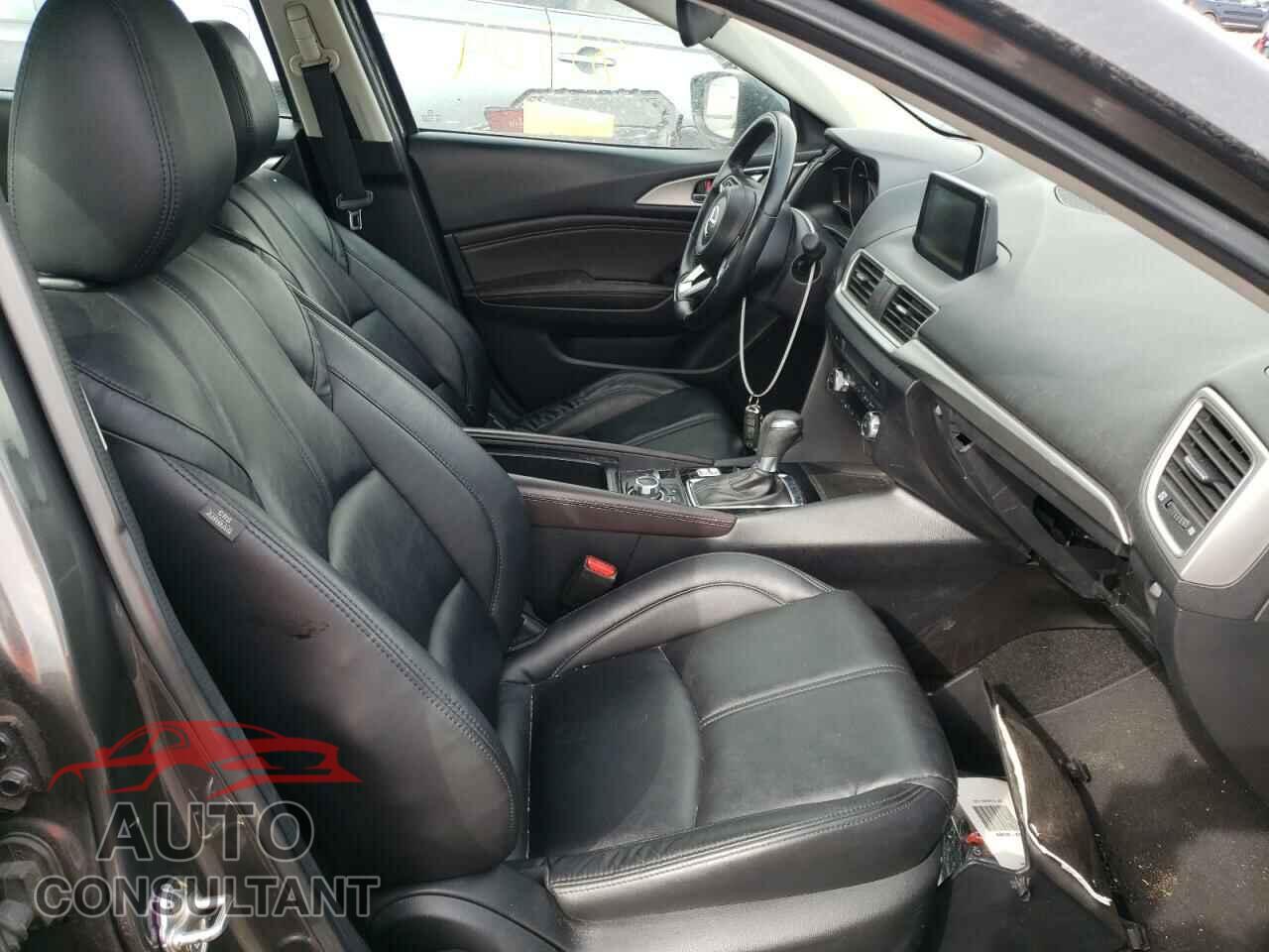 MAZDA 3 2017 - 3MZBN1V76HM116458