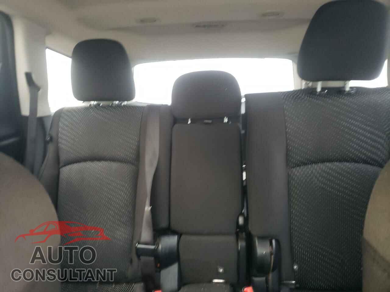 DODGE JOURNEY 2017 - 3C4PDCBG2HT517040
