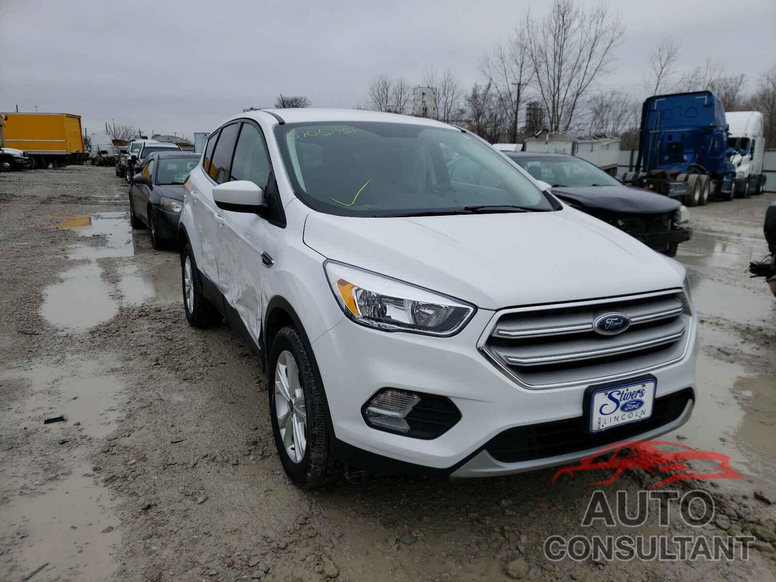 FORD ESCAPE 2019 - 1FMCU9GDXKUC34183