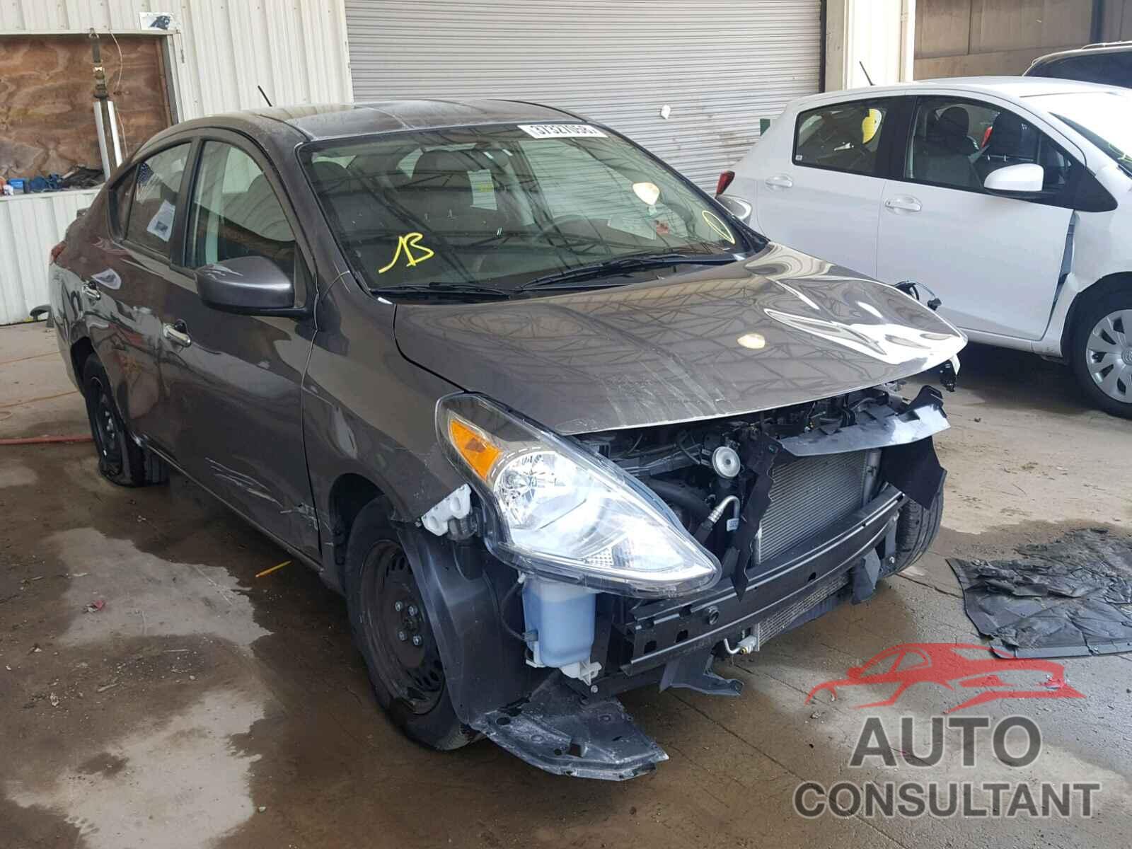 NISSAN VERSA 2017 - 3N1CN7AP8HK432927