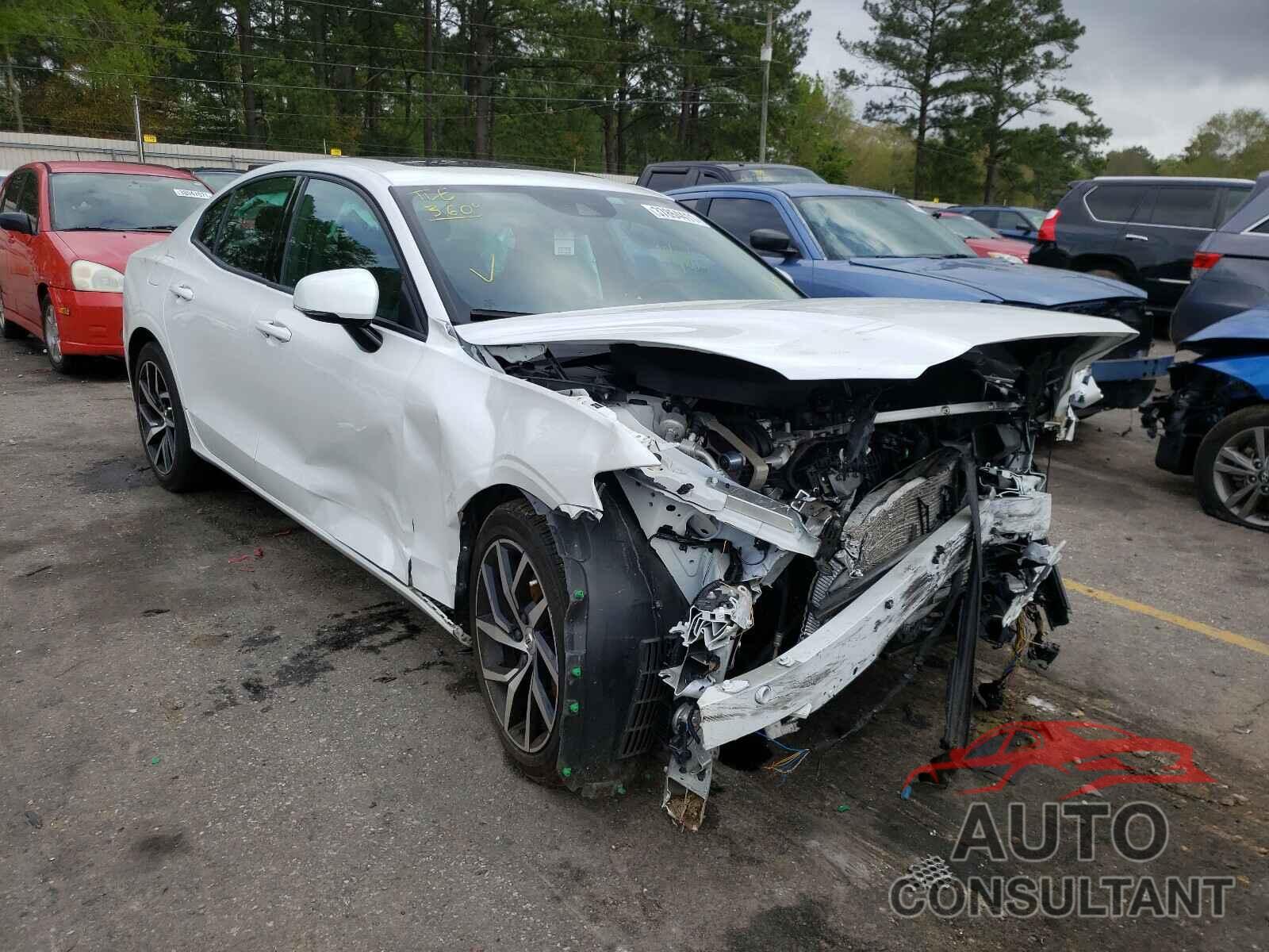 VOLVO S60 2019 - 7JRA22TK1KG017361