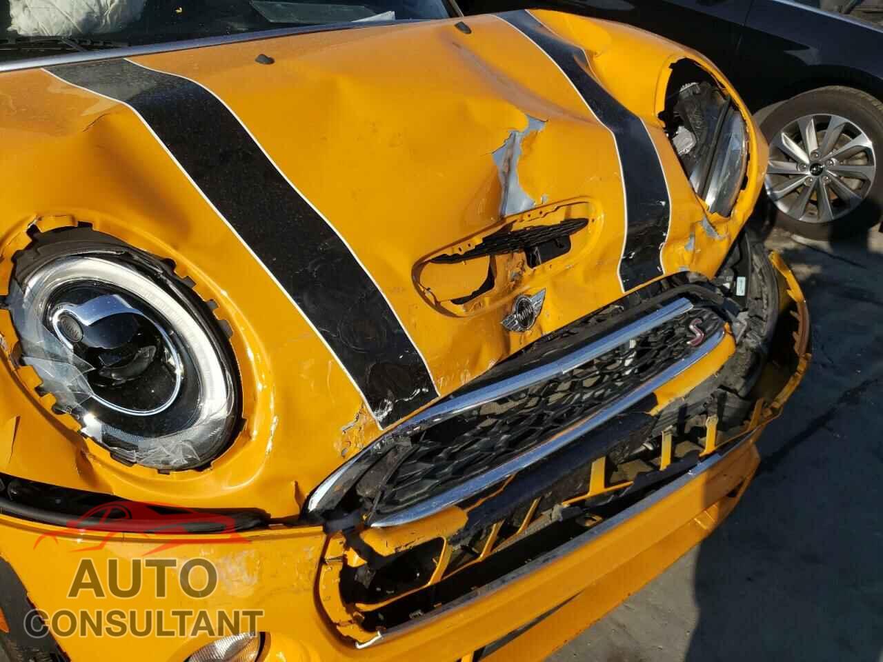 MINI COOPER 2015 - WMWXP7C59F2A42304