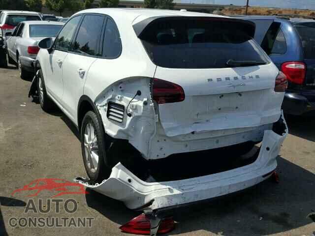 PORSCHE CAYENNE 2016 - WP1AA2A23GKA37490