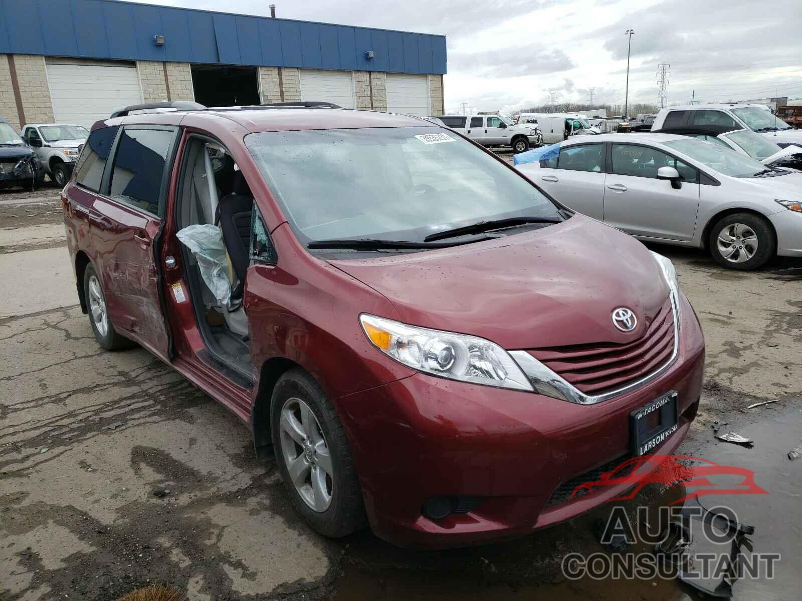 TOYOTA SIENNA 2017 - 5TDKZ3DC1HS847932