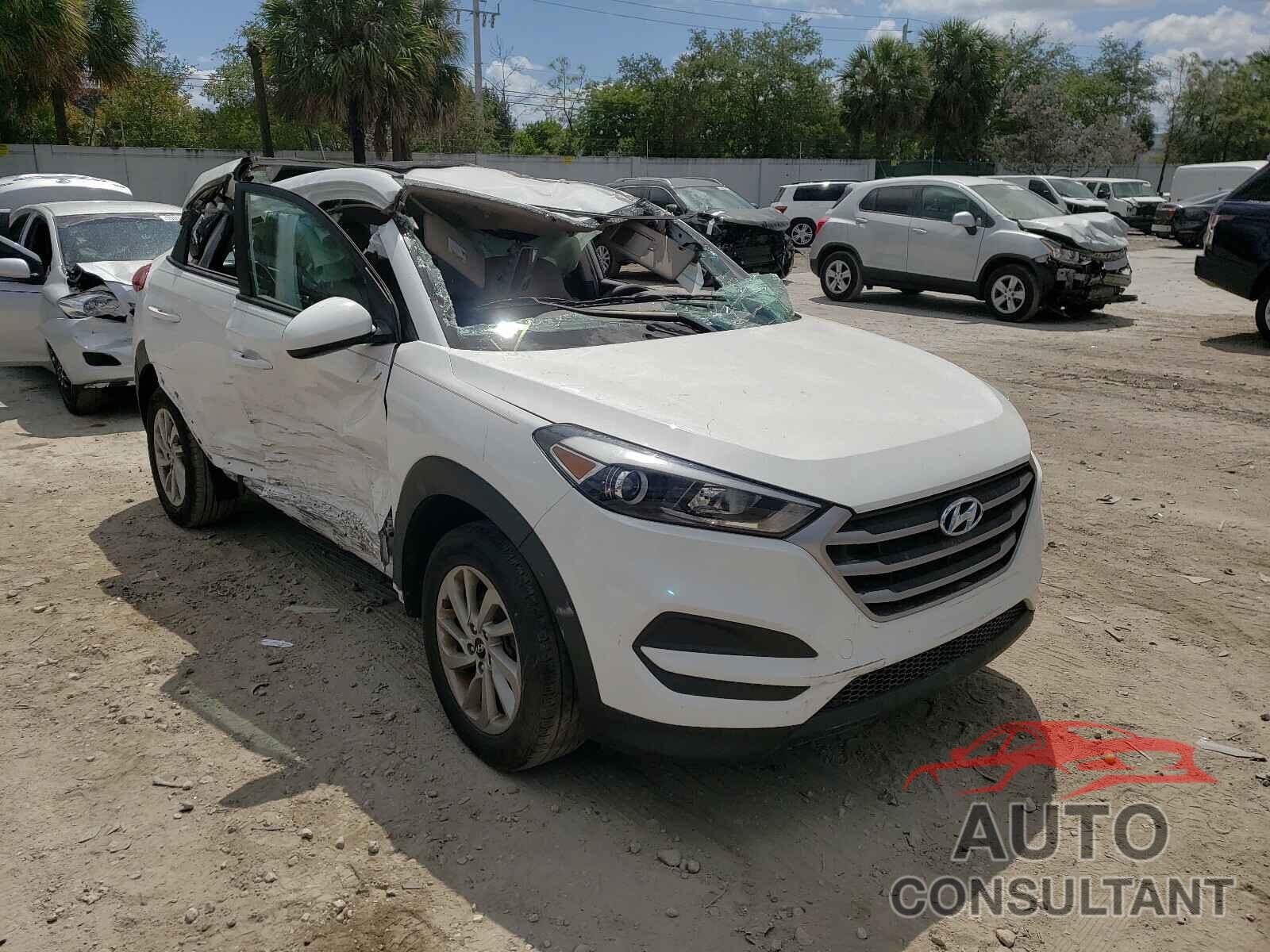 HYUNDAI TUCSON 2017 - KM8J23A45HU281858