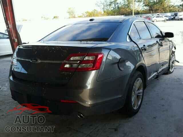 FORD TAURUS 2017 - 1FAHP2D88HG105596