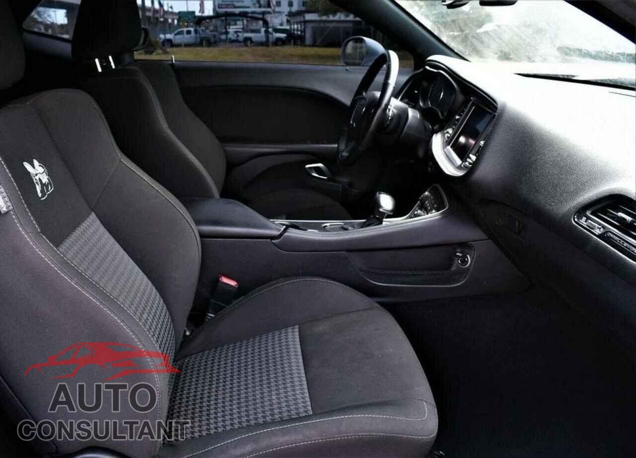 DODGE CHALLENGER 2019 - 2C3CDZFJ4KH750137