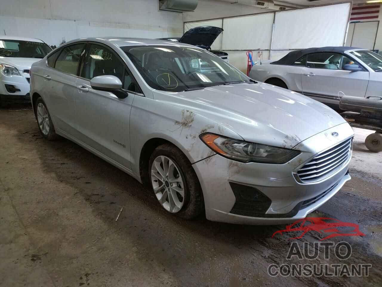 FORD FUSION 2019 - 3FA6P0LU6KR169405