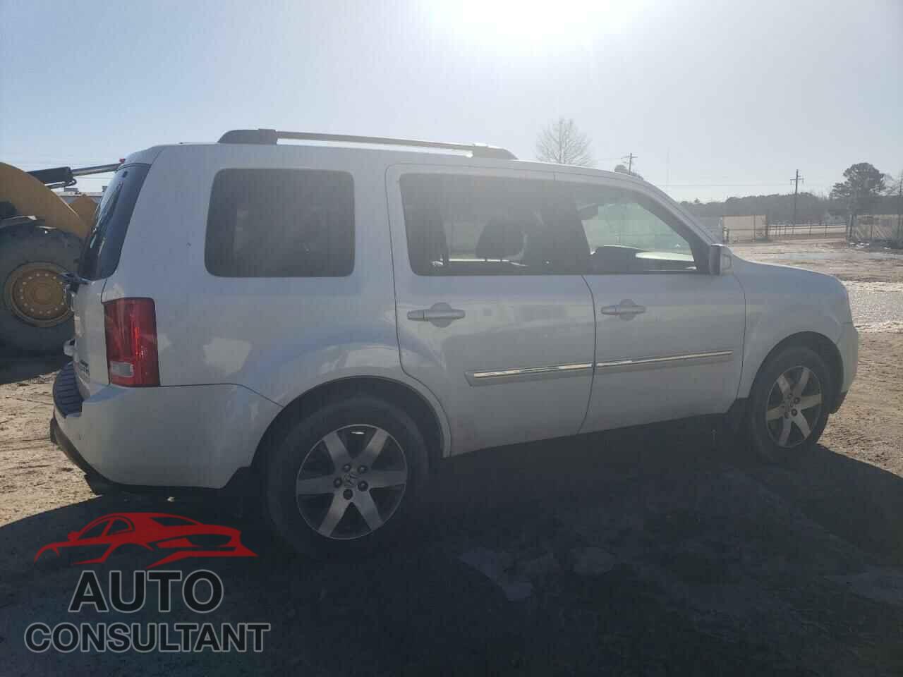 HONDA PILOT 2013 - 5FNYF4H96DB043812