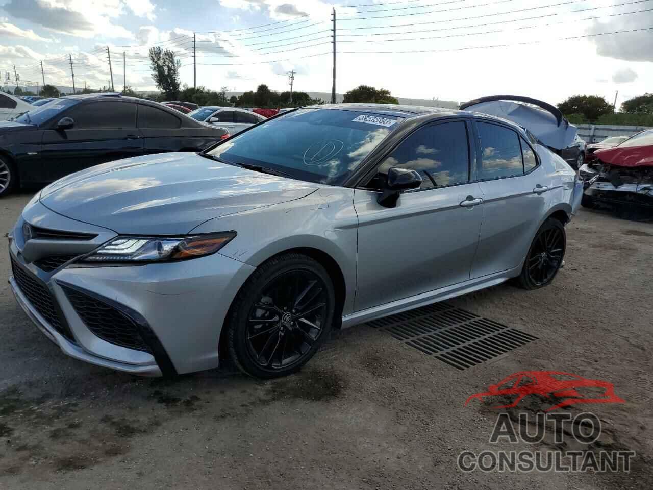 TOYOTA CAMRY 2022 - 4T1K61AK6NU065962