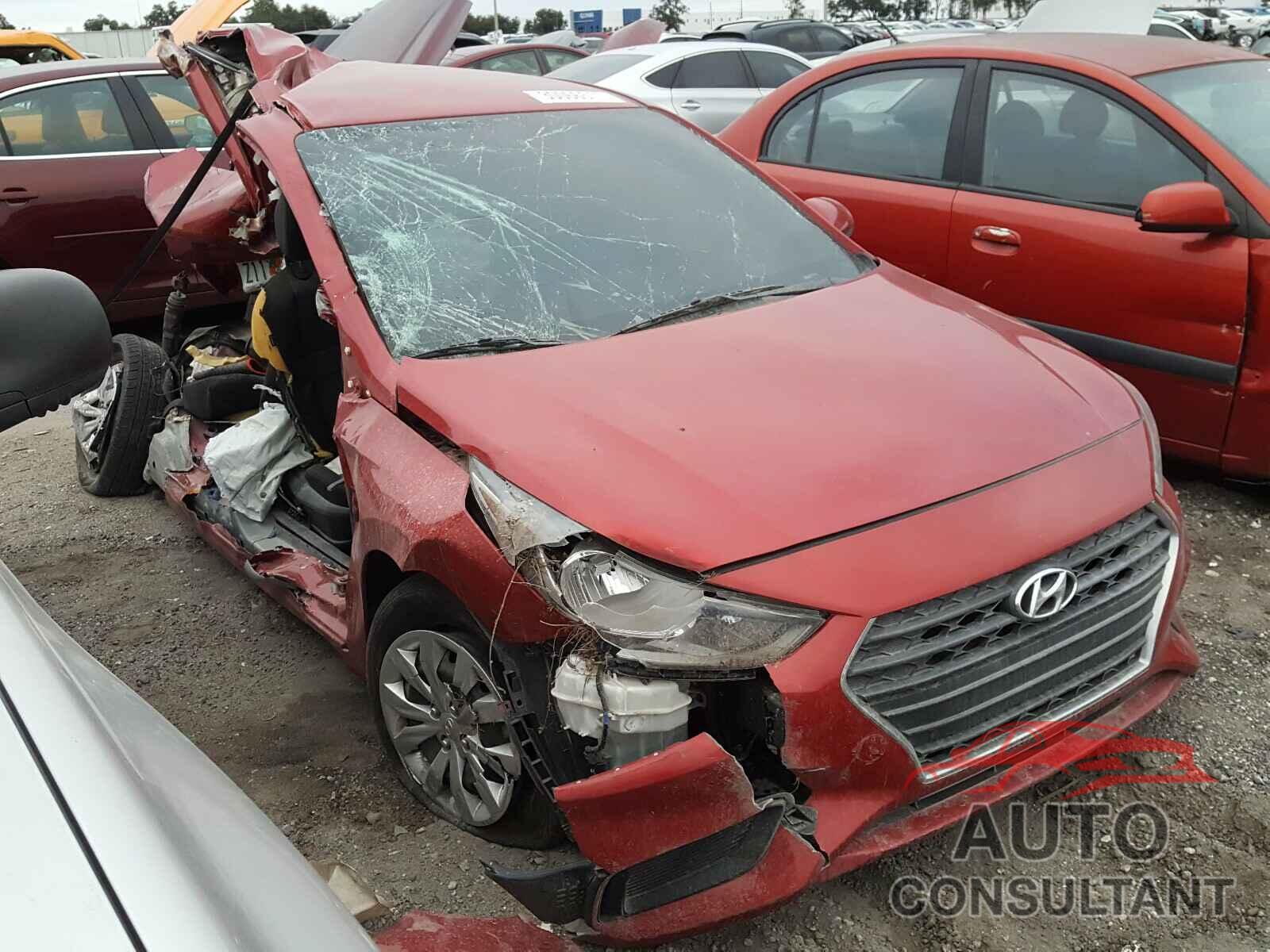 HYUNDAI ACCENT 2018 - 3KPC24A37JE015143