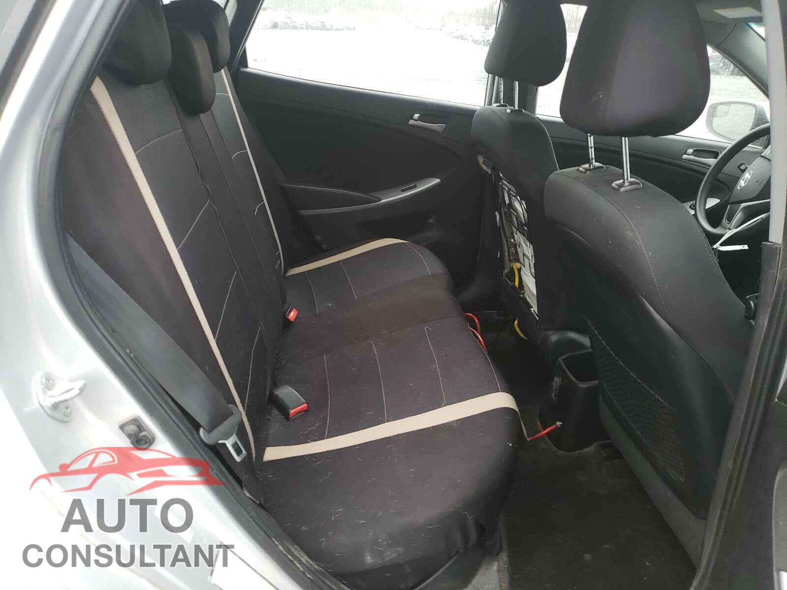 HYUNDAI ACCENT 2016 - KMHCT5AE7GU279733