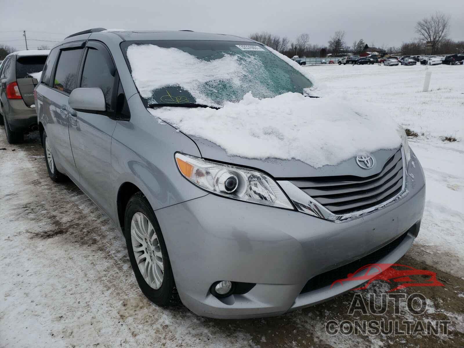 TOYOTA SIENNA 2017 - 5TDYZ3DC1HS817923