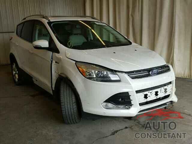 FORD ESCAPE 2016 - 1FMCU9J99GUC27561