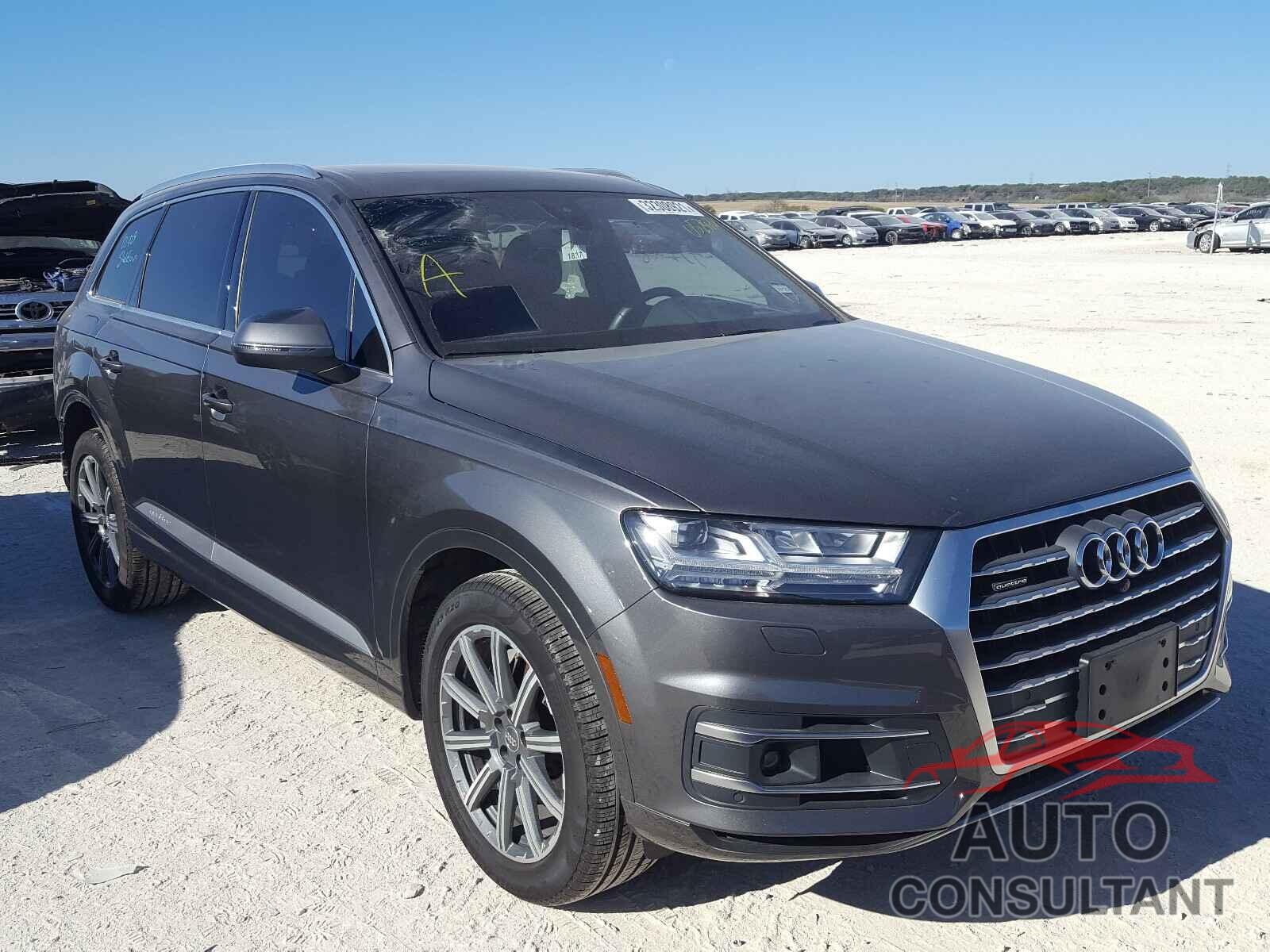 AUDI Q7 2018 - WA1VAAF73JD052837